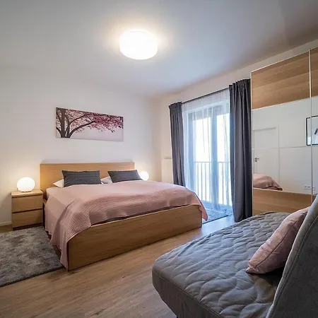 Apartman Lipnoport Lipno nad Vltavou Exterior photo